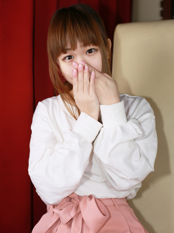 激安ヌキ道楽 きあら 25歳 T：148cm　B：82(C)　W：54　H：83