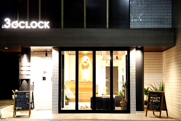 HOTEL 3O’CLOCK TENNOJI／大阪府大阪市天王寺区茶臼山町４－14