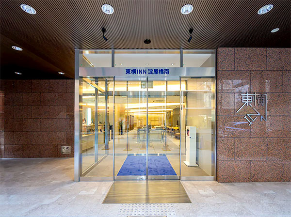 東横INN淀屋橋駅南／大阪府大阪市中央区平野町３－４－６